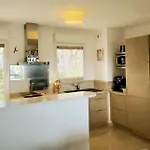T3, Vue Mer,piscine, Garage * הייר