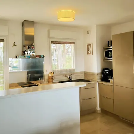 T3, Vue Mer,piscine, Garage * Hyeres