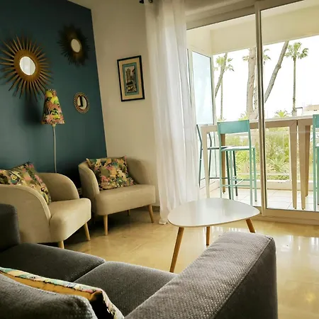 T3, Vue Mer,piscine, Garage Apartamento *