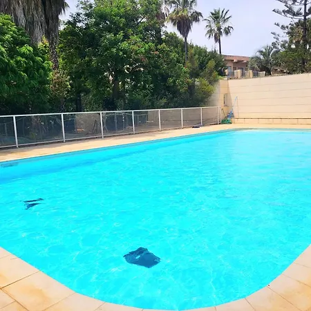 Apartment T3, Vue Mer,piscine, Garage *