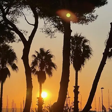 T3, Vue Mer,piscine, Garage Apartment Hyeres